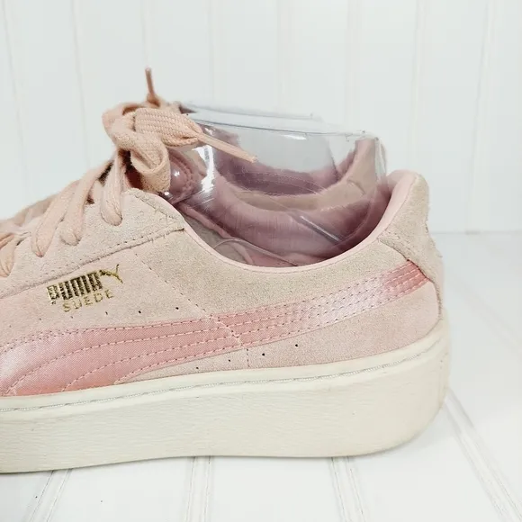 PUMA  Suede Mono Satin Platform Sneakers F310