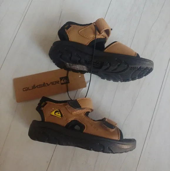 QUIKSILVER NEW Beach CREST Double Strap Sandals