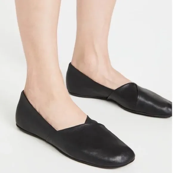 Rag &amp; Bone Ellory black sheepskin crossover square toe memory foam flats EU 38