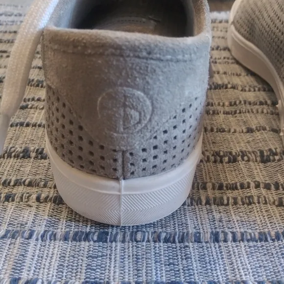 Rag &amp; Bone Gray Suede Low Top Perforated Sneakers Size 38 (7)