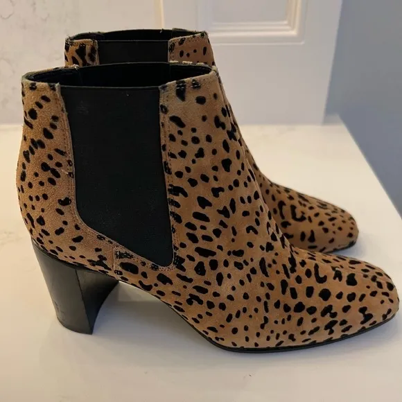 Rag &amp; Bone Leopard Print Suede Chelsea Boots. Size 5.