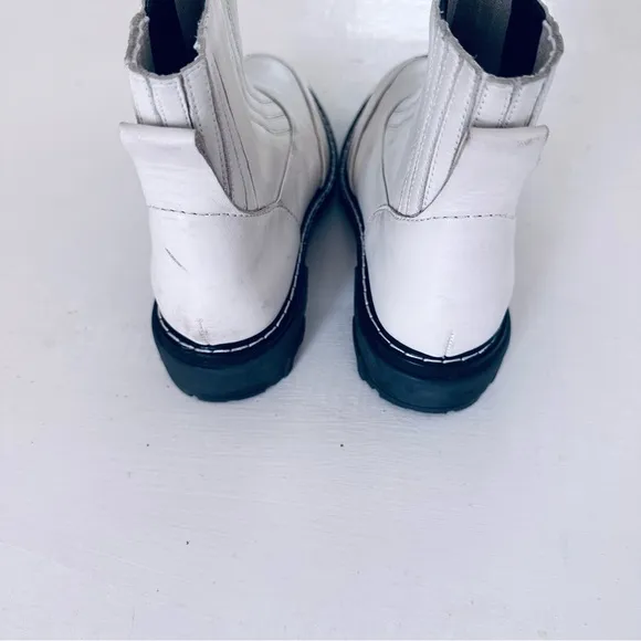 Rag &amp; Bone Women's Shawn Chelsea Leather Ankle Combat Boots Shoe White size 7.5