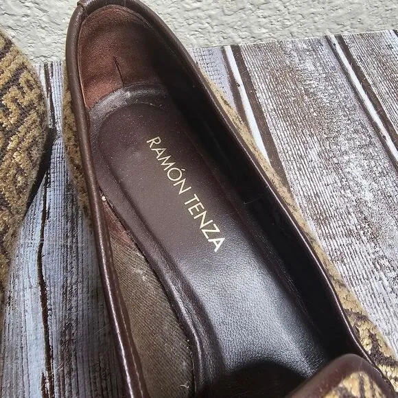 Ramon Tenza Slip-On Flats Size 7 woven tapestry Loafers tan and brown Casual