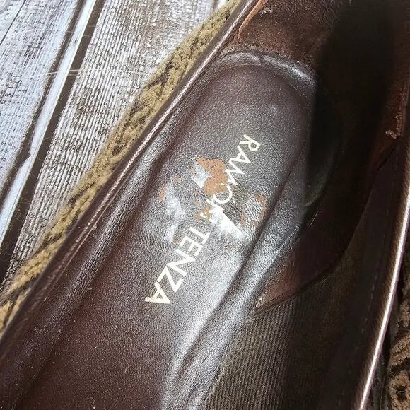 Ramon Tenza Slip-On Flats Size 7 woven tapestry Loafers tan and brown Casual