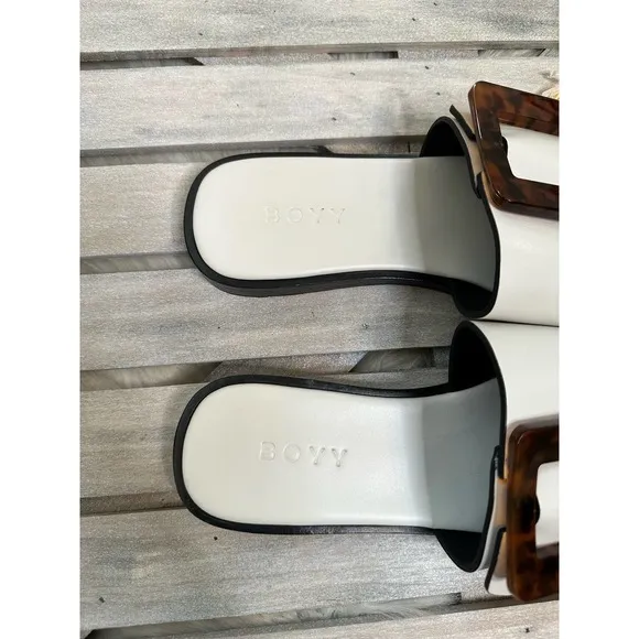Rare Boyy Tortoise Buckle White Cream Slip On Sandals Slides