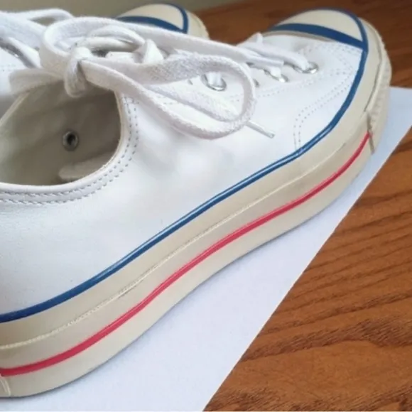 Rare Converse White Soft Leather Low Top Chuck Taylor Sneakers Blue Trim 8