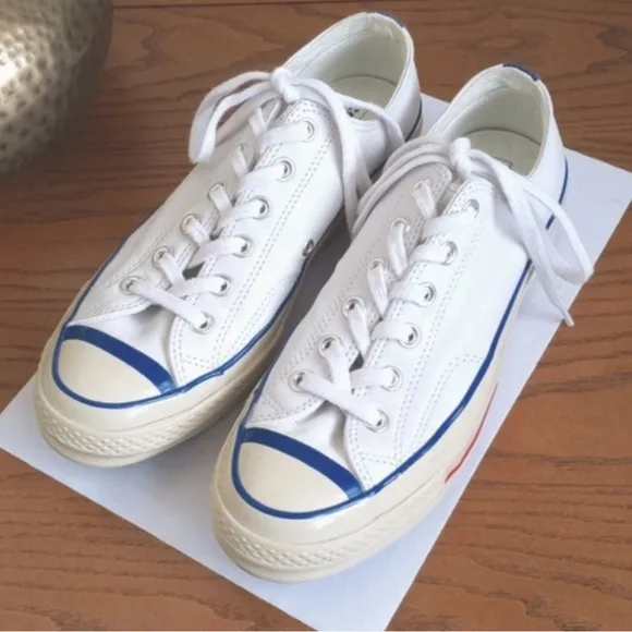 Rare Converse White Soft Leather Low Top Chuck Taylor Sneakers Blue Trim 8