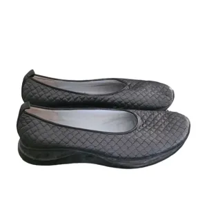 RARE Cynthia Rowley Quilted Flats 42 11 Sneakers Gray