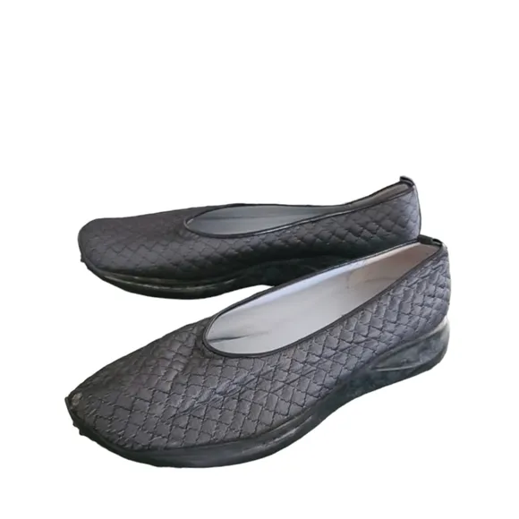 RARE Cynthia Rowley Quilted Flats 42 11 Sneakers Gray