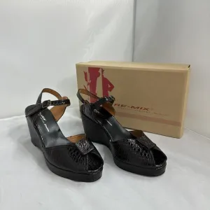 Re-Mix Brown Croc-Embossed Leather Wedge Platform Sandals (10)