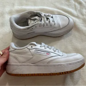 Reebok Club C Double Vintage White Sneakers Women’s 5.5
