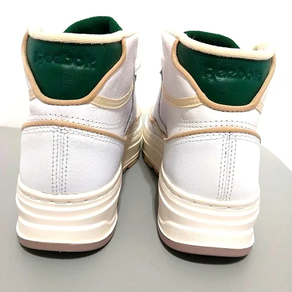 Reebok Club C Geo Mid Platform Sneakers, NWT, Size 8.5|EUR‎ 39