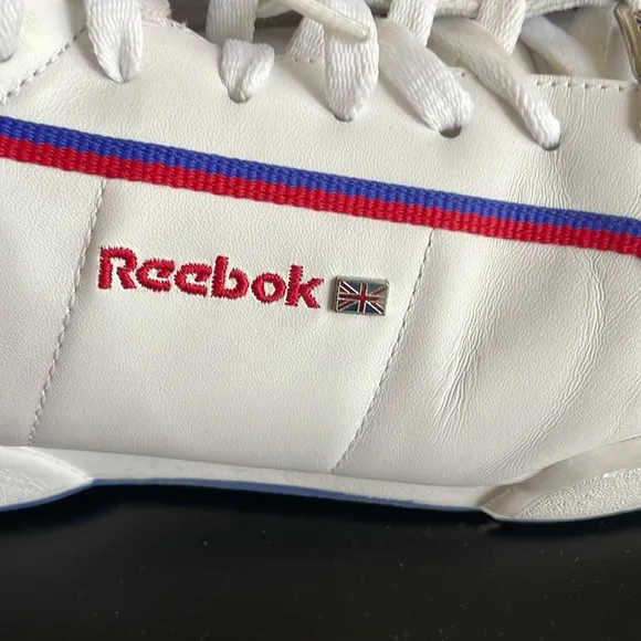 Reebok white vintage low top leather sneakers size 12