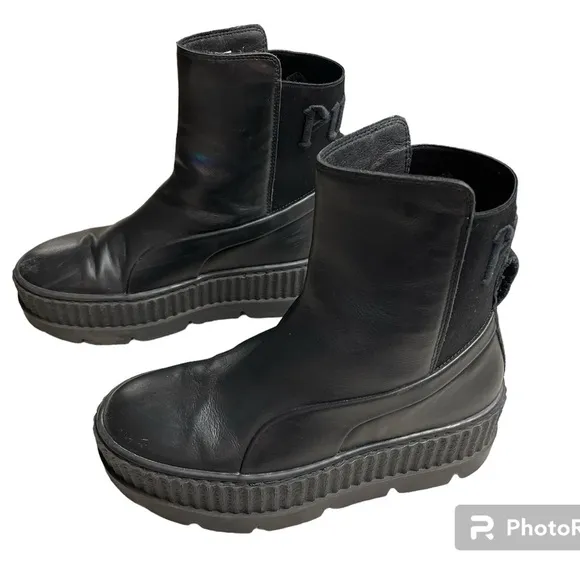 Rihanna FENTY PUMA Chelsea Sneaker Boots in Triple Black, Size 5.5