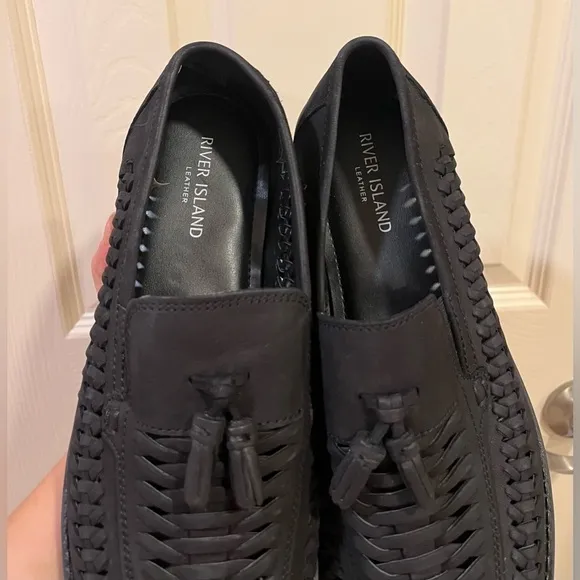River Island woven tassle leather loafer black- Size US 9/UK 8