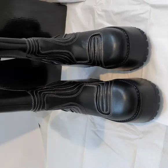 Roadway Combat Boots