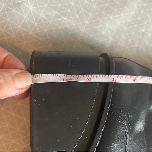 Robert Clergerie Warti Black Leather Stacked Platform Combat Boots 39