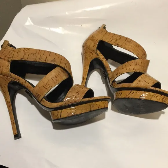 Rock &amp; Republic strap stilettos pump heels sandals natural glaze cork size 6