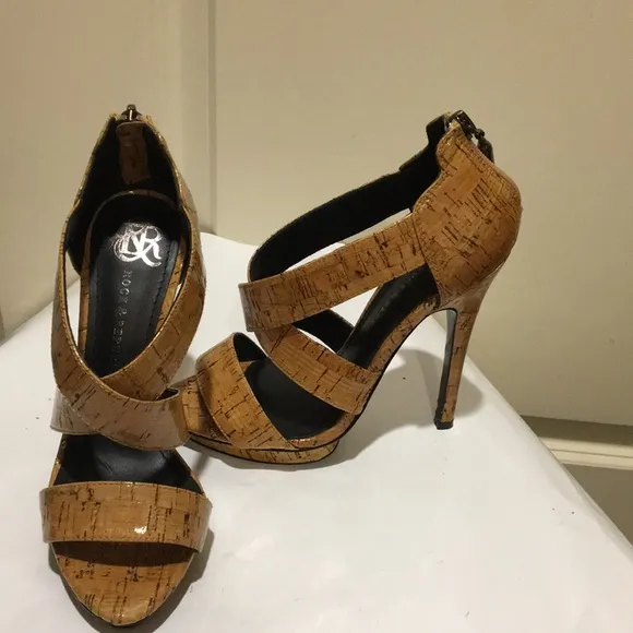 Rock &amp; Republic strap stilettos pump heels sandals natural glaze cork size 6