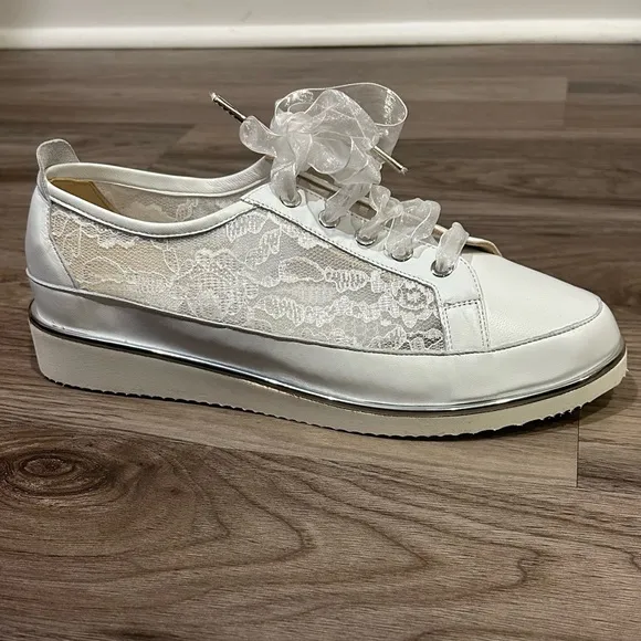 Ron White Novalee Lace Panel Lace Up Sneakers