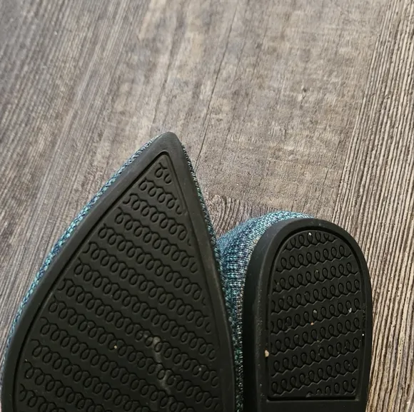 Rothy's aqua rare pointed flats