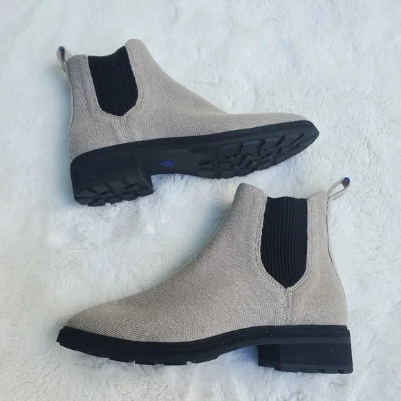 Rothys Beige Chelsea Boots Size 8.5M