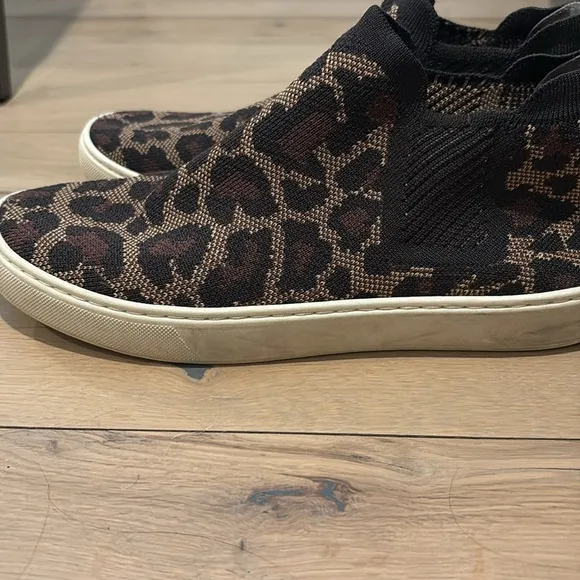 ROTHYS CHELSEA BOOTS LEOPARD PRINT