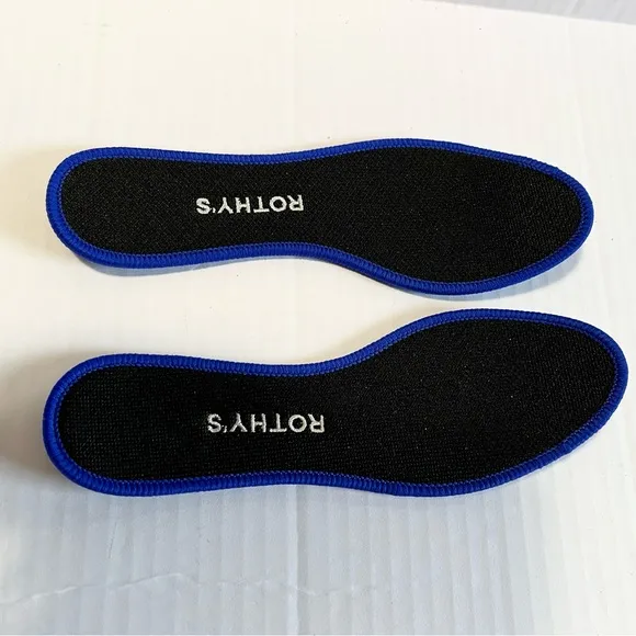 Rothy’s NWOT Round Toe Flats size 6 Black
