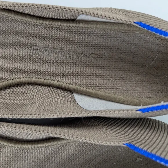 Rothys | Taupe Knit Pointed Toe Flats With Blue Trim Size US8