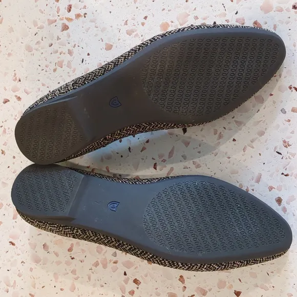 Rothy's | The Almond Loafer Black Metallic Gold Herringbone Flats | 7 | NWOT