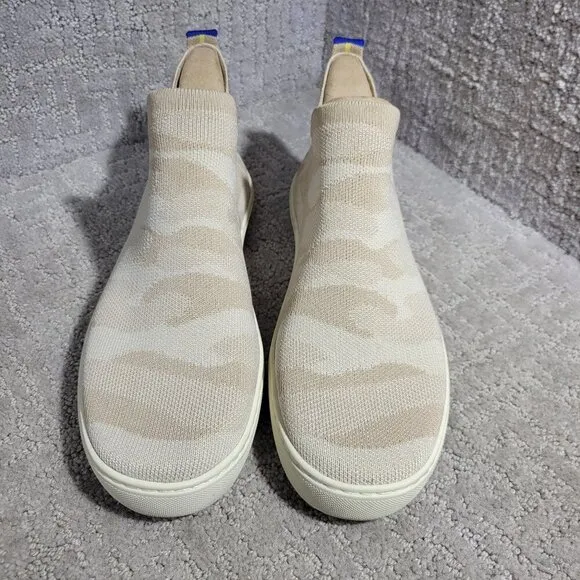 Rothys The Chelsea Women's Size 9 Beige Sand Camo Fabric High Top Sneaker Boots