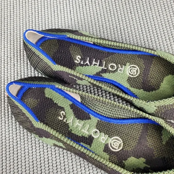 Rothy's The point olive green camo flats