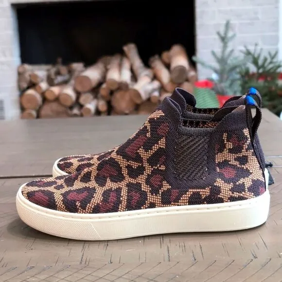 Rothy's The Chelsea Wildcat Pull On Ankle Boots - Limited Edition Women's Size 5