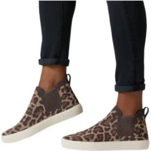 Rothy's The Chelsea Wildcat Pull On Ankle Boots - Limited Edition Women's Size 5