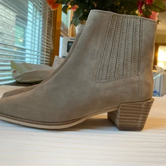 Rover Chelsea Boot (Women) rag &amp; bone news size 36