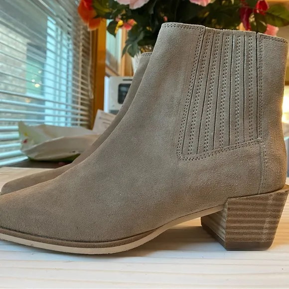 Rover Chelsea Boot (Women) rag &amp; bone news size 36