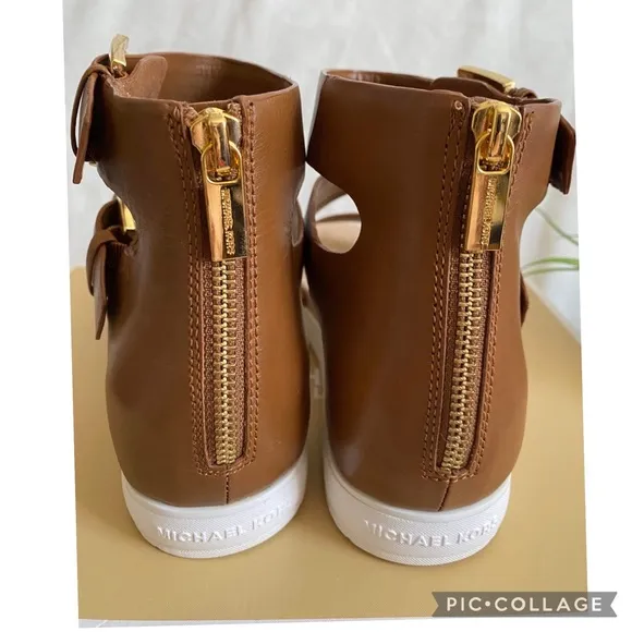 ❤️SALE❤️✨🆕✨Brand New Michael Kors Sybil Sandals