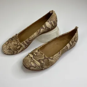 Salpy Hand Made Shoes Emily Flats Snake Print size 9-1/2