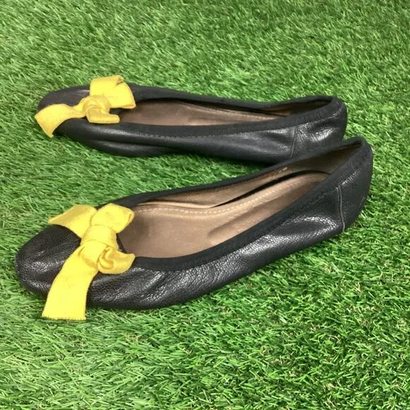 Salvatore Ferragamo Balla Flats Black Leather 37.5