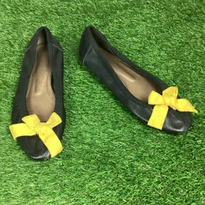 Salvatore Ferragamo Balla Flats Black Leather 37.5