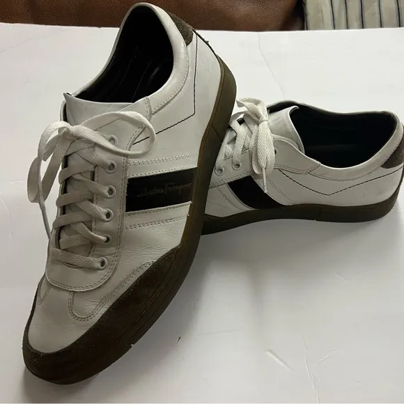 Salvatore Ferragamo Low Top Signature Sneakers Brown &amp; White