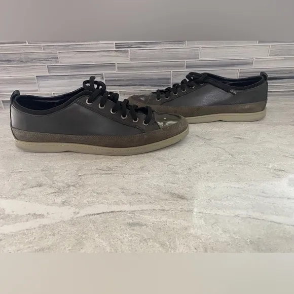 Salvatore Ferragamo men's size 8 low top sneakers