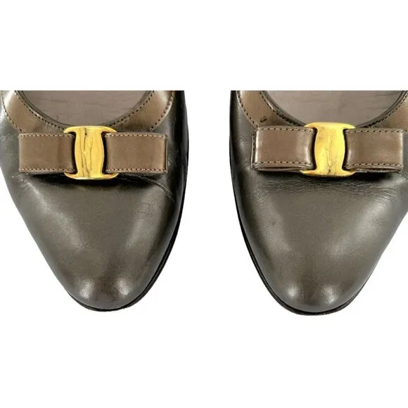 Salvatore Ferragamo Taupe &amp; Brown Leather Bow Low Heel Pumps Size 7 B Flats