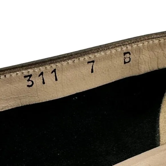 Salvatore Ferragamo Taupe &amp; Brown Leather Bow Low Heel Pumps Size 7 B Flats