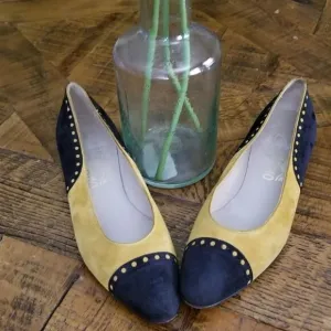 Salvatore Ferragamo mustard flats Florence Italy