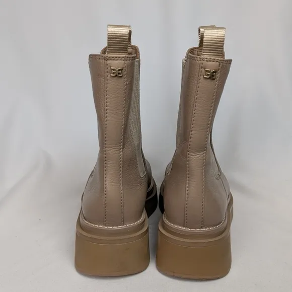 Sam Edelman 9 M Kolton Cedarwood Leather Rounded Toe Pull On Chelsea Ankle Boots