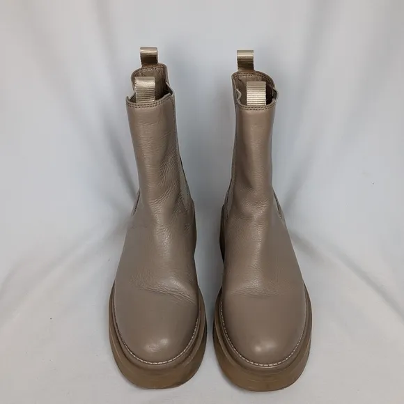 Sam Edelman 9 M Kolton Cedarwood Leather Rounded Toe Pull On Chelsea Ankle Boots