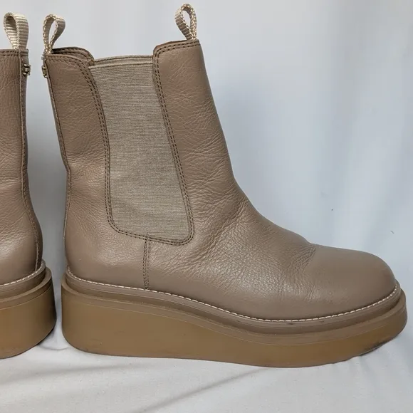 Sam Edelman 9 M Kolton Cedarwood Leather Rounded Toe Pull On Chelsea Ankle Boots