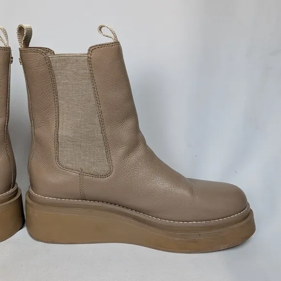 Sam Edelman 9 M Kolton Cedarwood Leather Rounded Toe Pull On Chelsea Ankle Boots