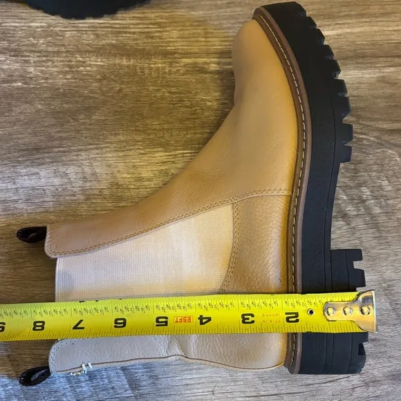 Sam Edelman Laguna Lug Sole Chelsea Boots